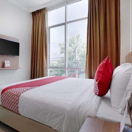 Oyo 415 The Kartini 8 Residence Jakarta Eksteriør billede