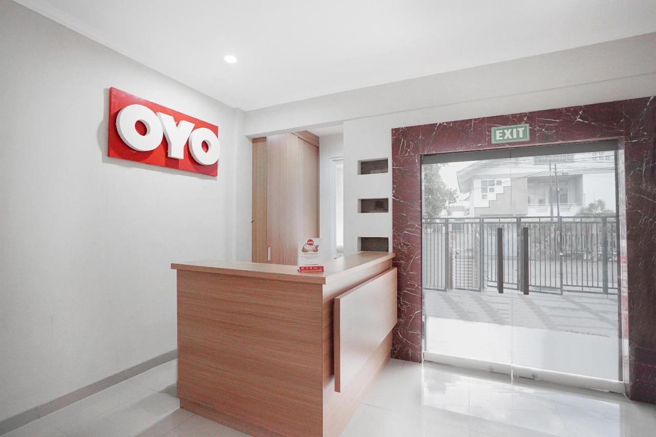 Oyo 415 The Kartini 8 Residence Jakarta Eksteriør billede