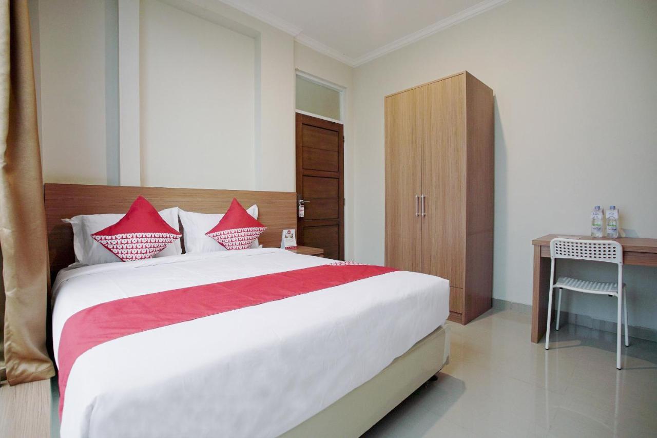 Oyo 415 The Kartini 8 Residence Jakarta Eksteriør billede
