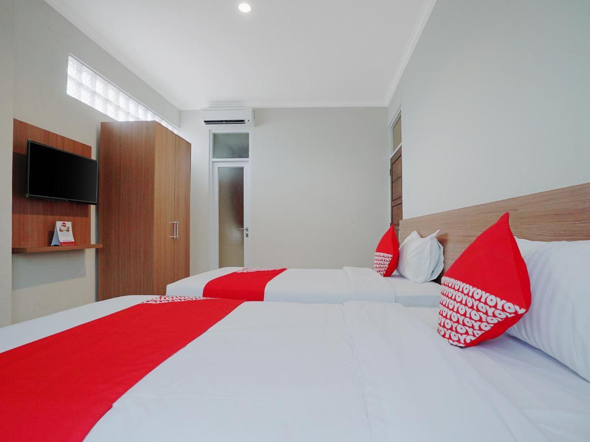 Oyo 415 The Kartini 8 Residence Jakarta Eksteriør billede