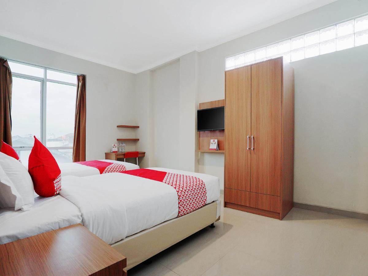Oyo 415 The Kartini 8 Residence Jakarta Eksteriør billede