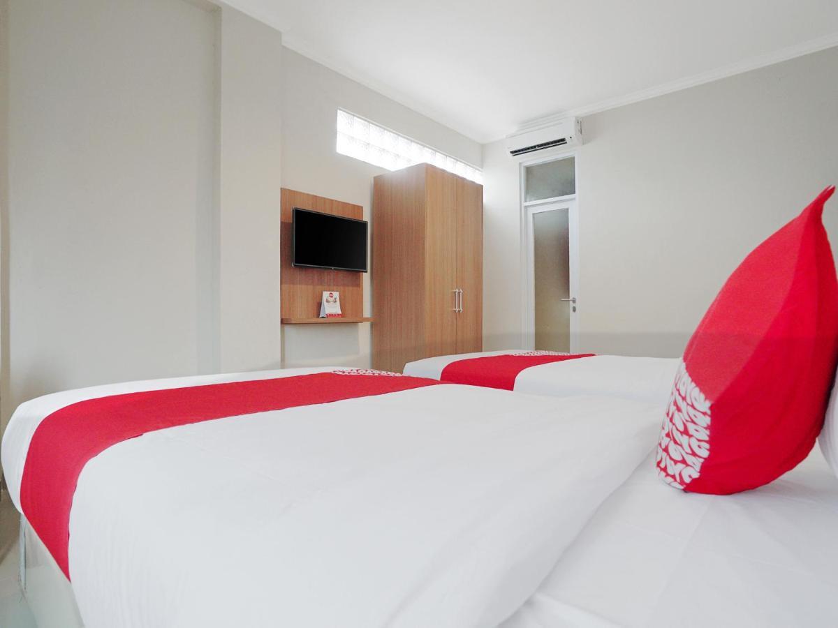 Oyo 415 The Kartini 8 Residence Jakarta Eksteriør billede