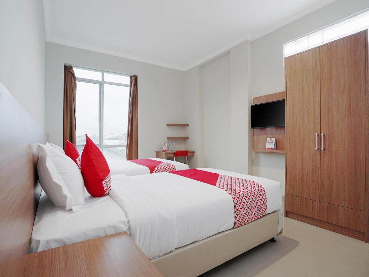 Oyo 415 The Kartini 8 Residence Jakarta Eksteriør billede