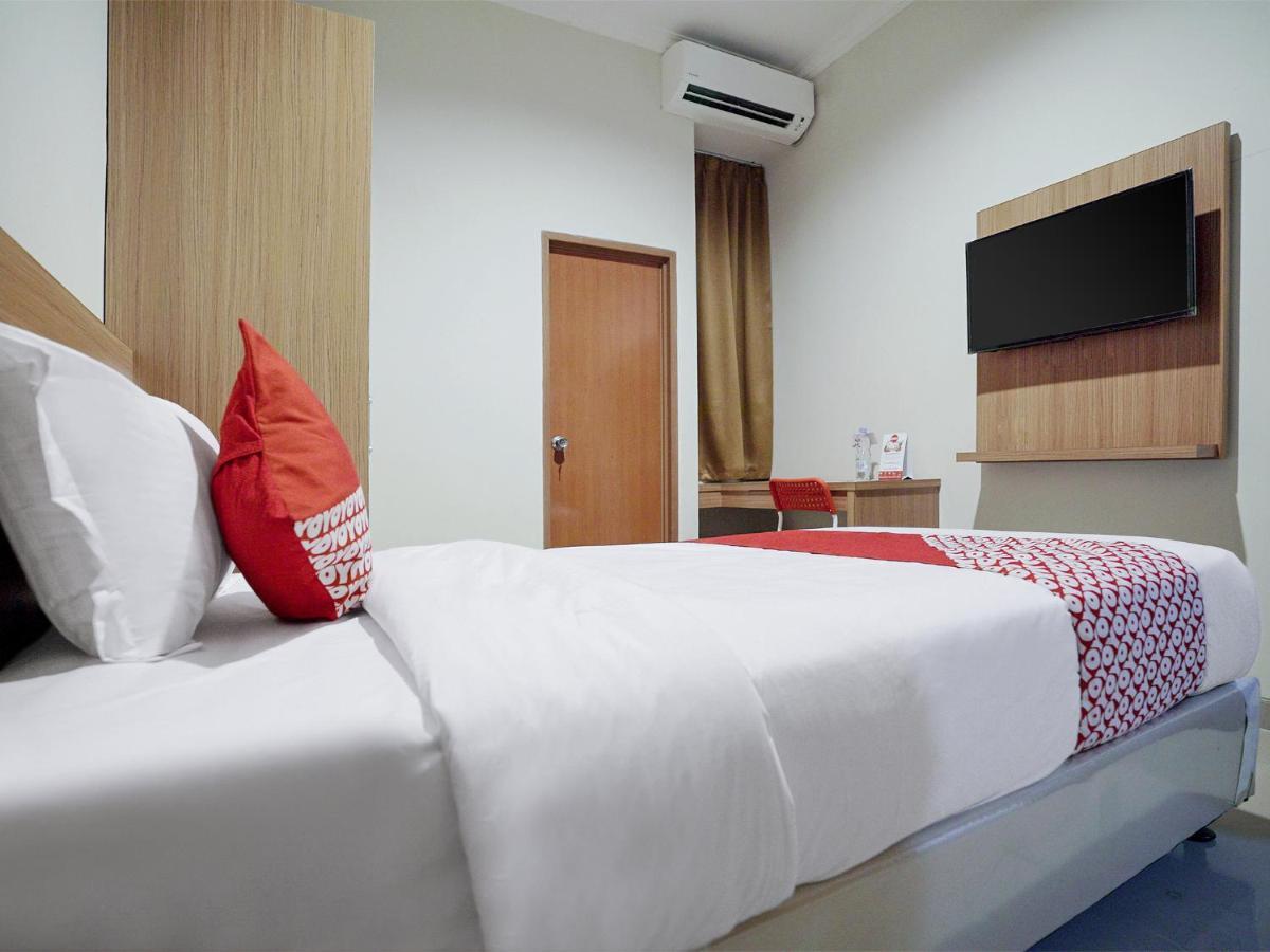 Oyo 415 The Kartini 8 Residence Jakarta Eksteriør billede