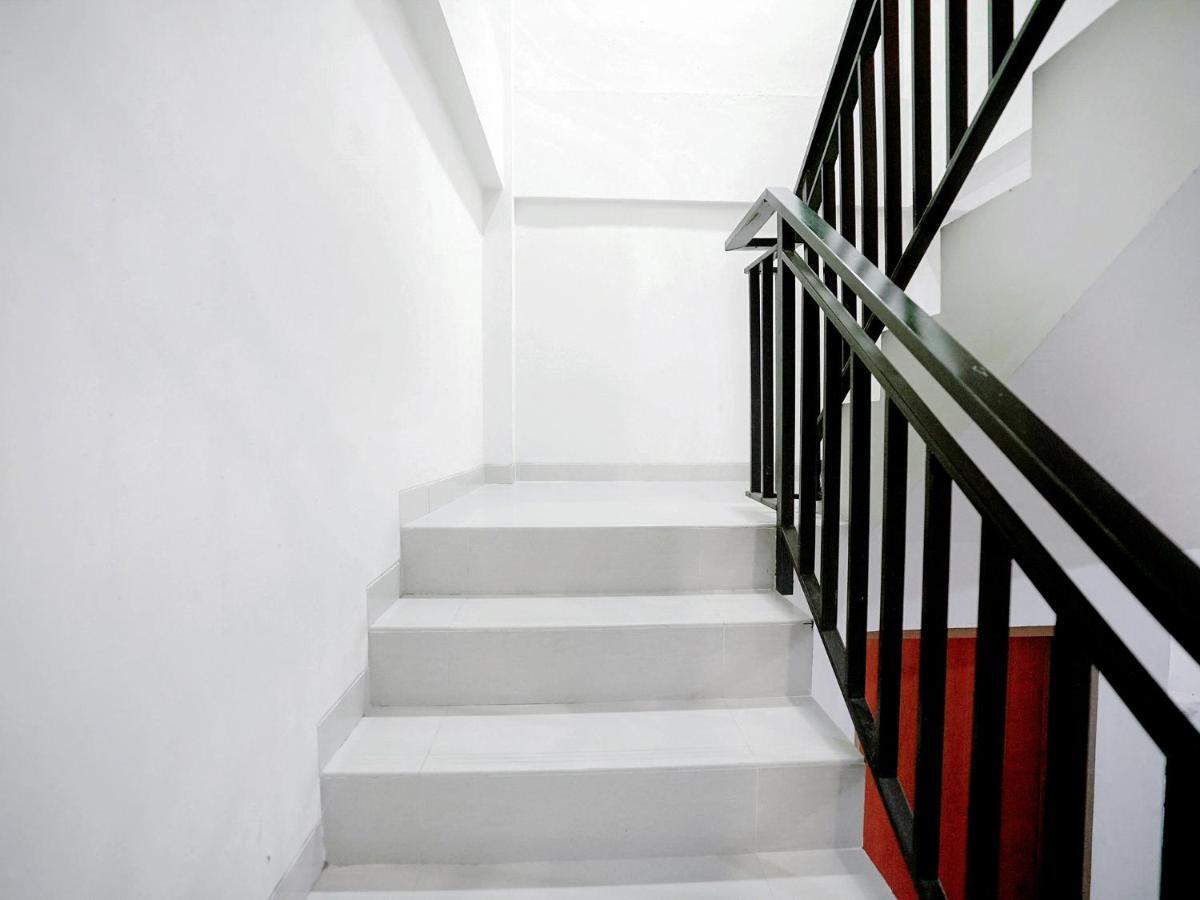 Oyo 415 The Kartini 8 Residence Jakarta Eksteriør billede